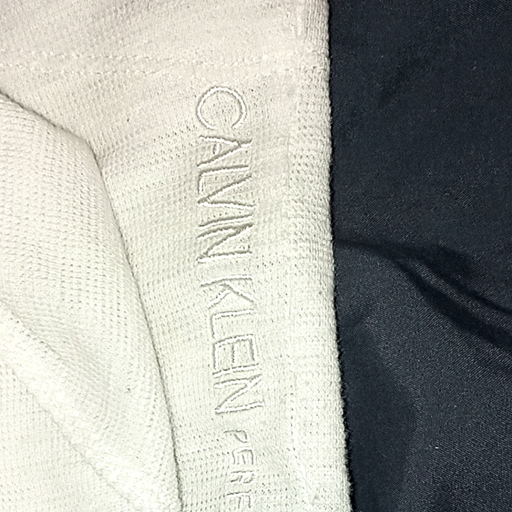 Lightweight Jacket - Picture 2 of 3